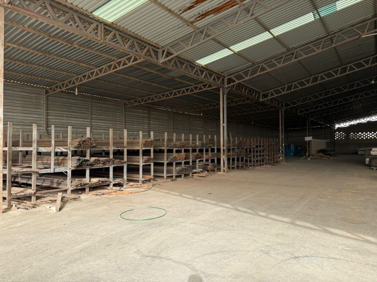 مخازن الشركة